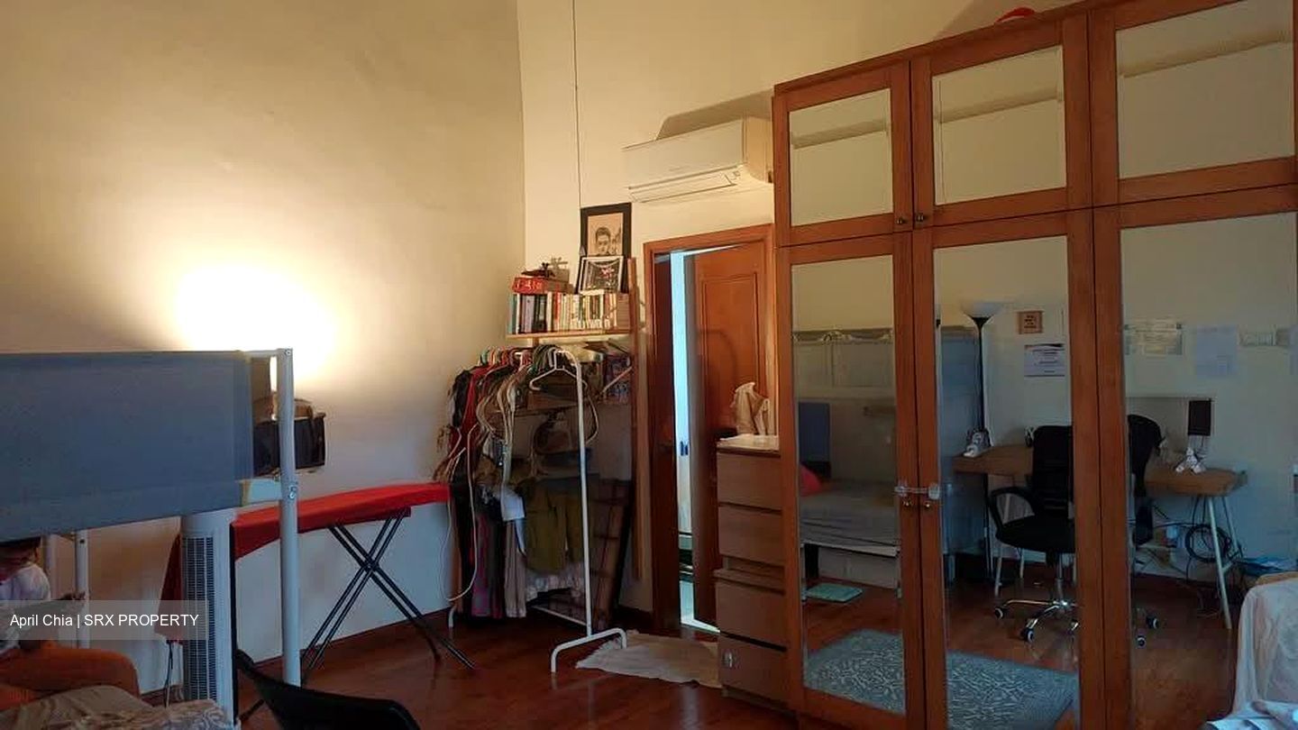 Seng Yong Villas (D14), Terrace #543440681
